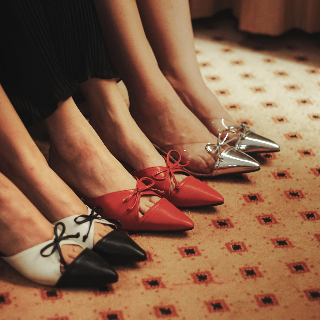 sheia - BELLA Heels.