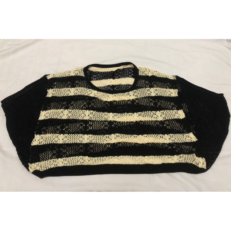 croptop rajut preloved