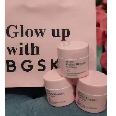 Night Pinkish Bloosom BGskin