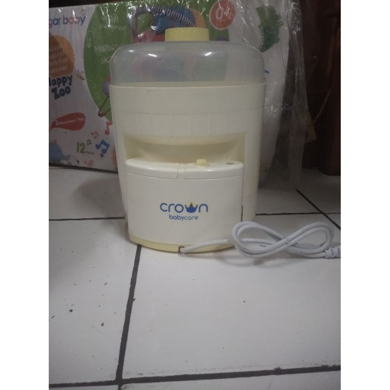 crownbabycarestrilzer