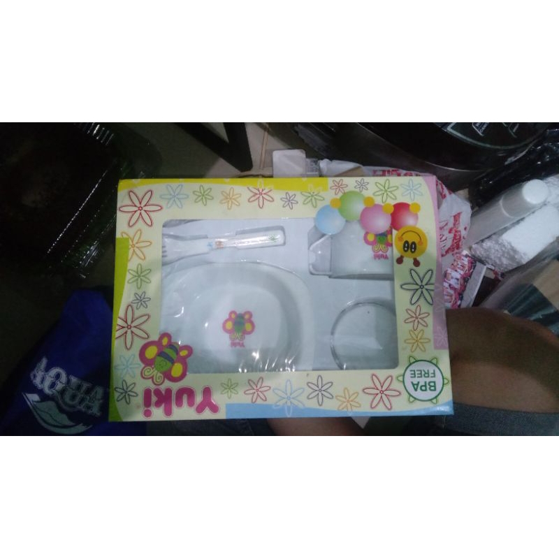 peralatan mpasi