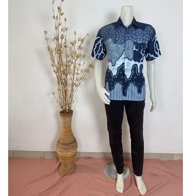 Batik Tradisional Lengan Pendek
