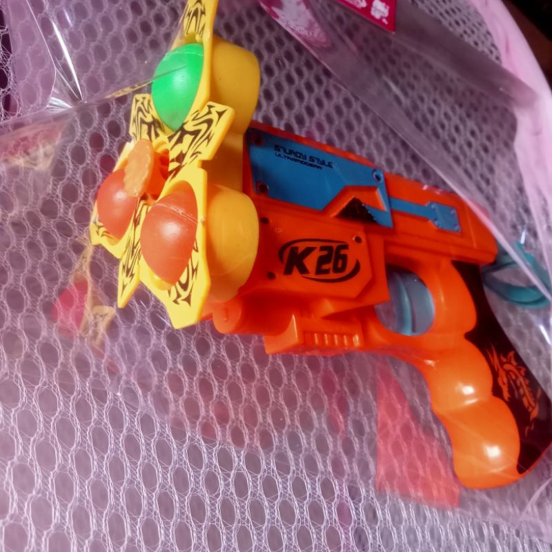 Pistol bola