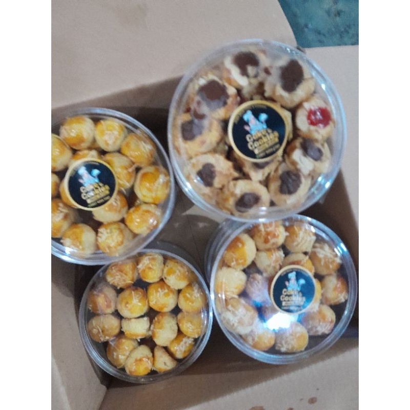 paket kue kering