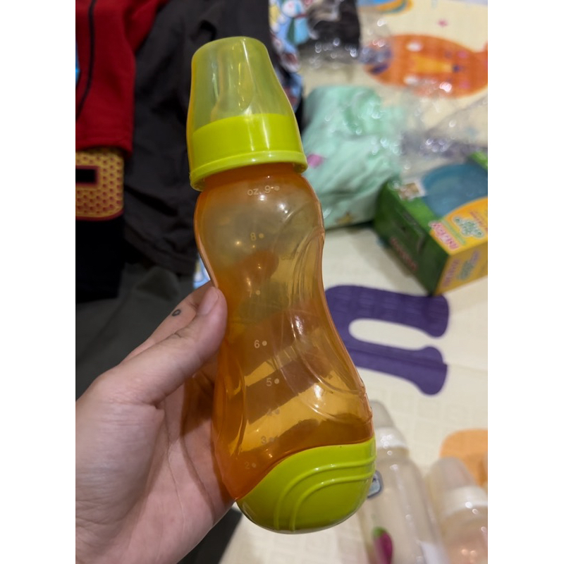 baby bottle