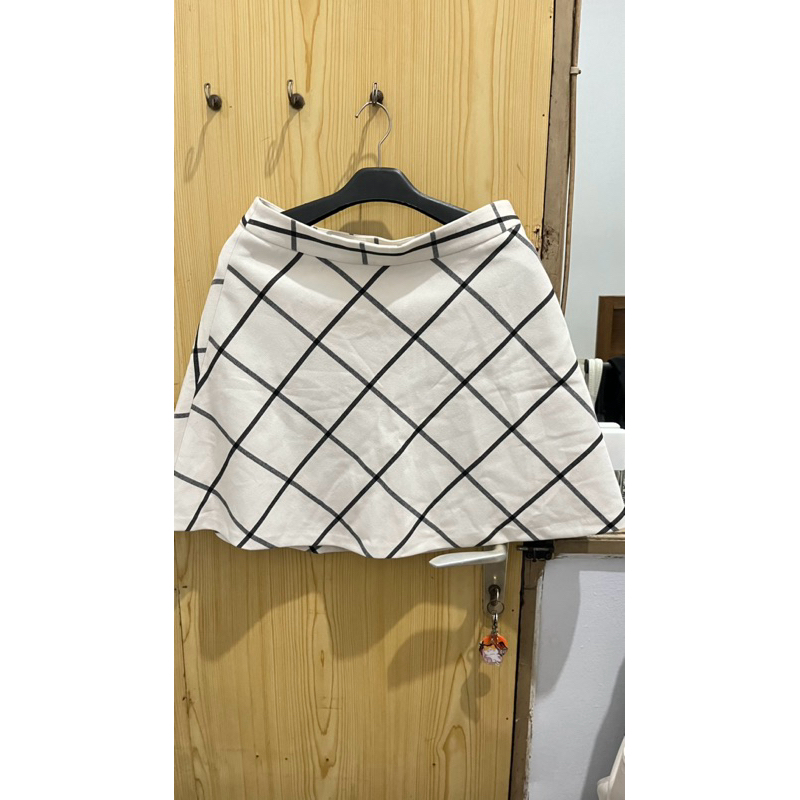 Mini Skirt Loft