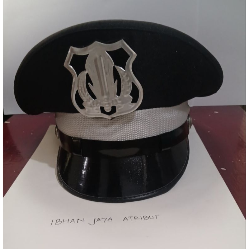 topi pet satpam