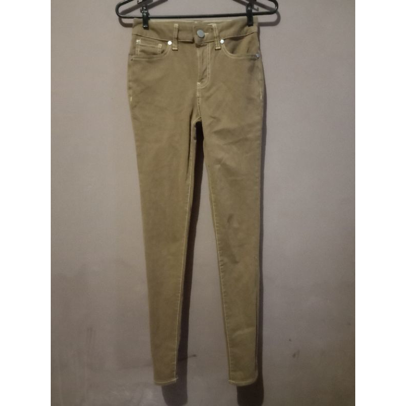 Denim cream wanita