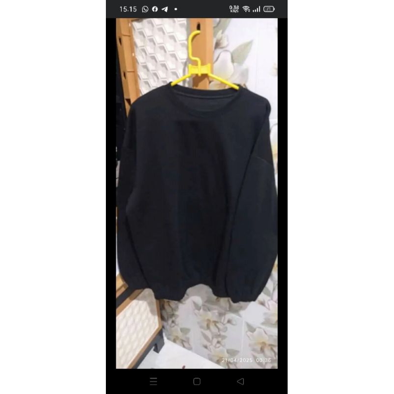 kaos hitam oversize