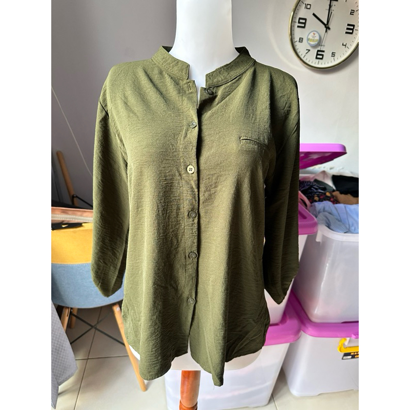kemeja olive