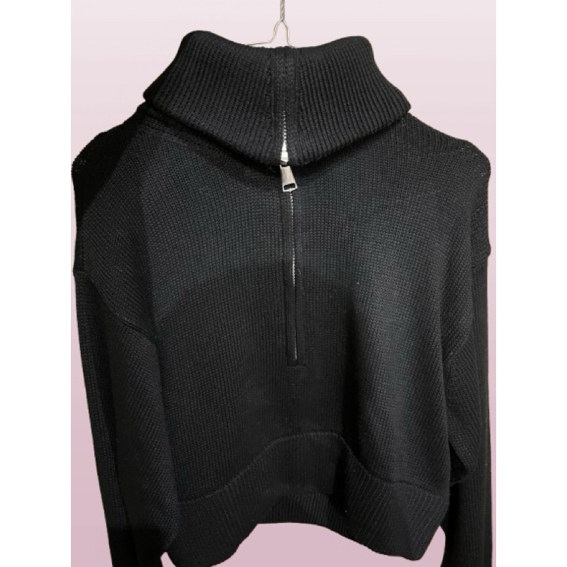 P&Co zipper