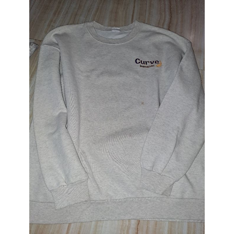 sweater abu abu