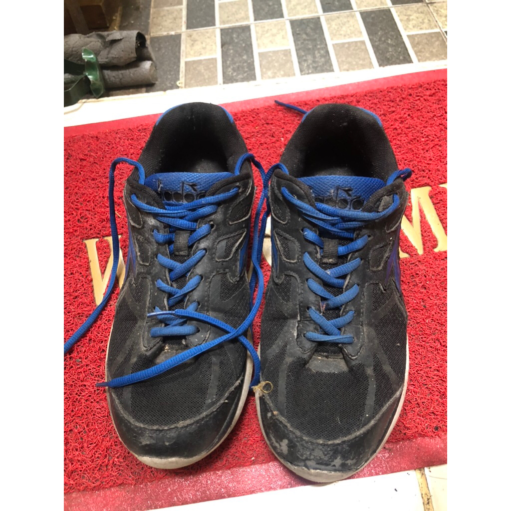 SEPATU SECOND PRELOVED