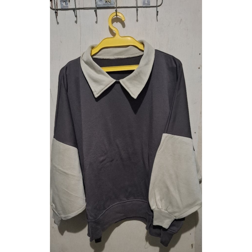 Batwing Sweater Oversize Preloved