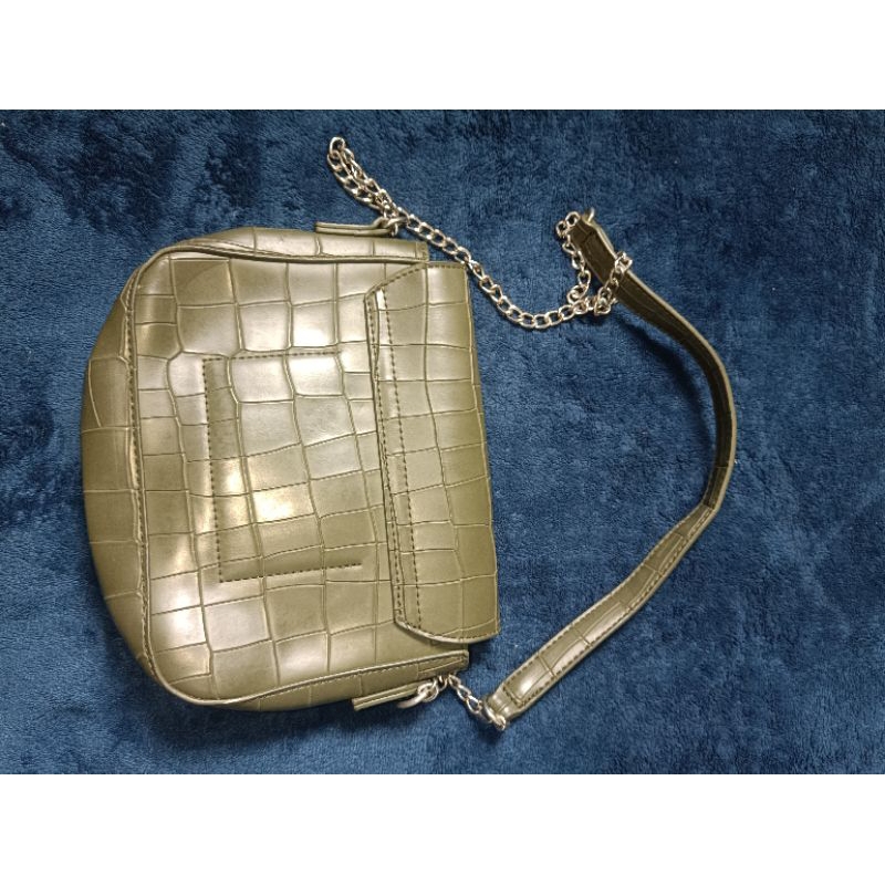 Tas slingbag preloved