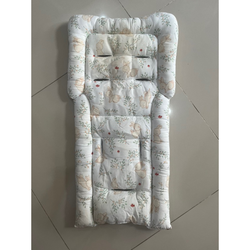 Preloved alas stroller bantal