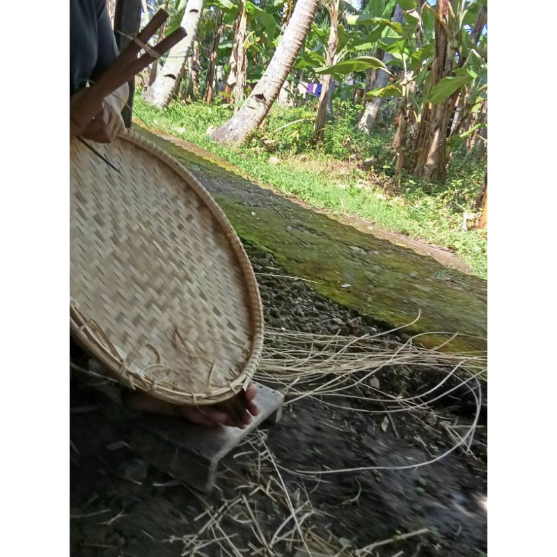 tampah bambu