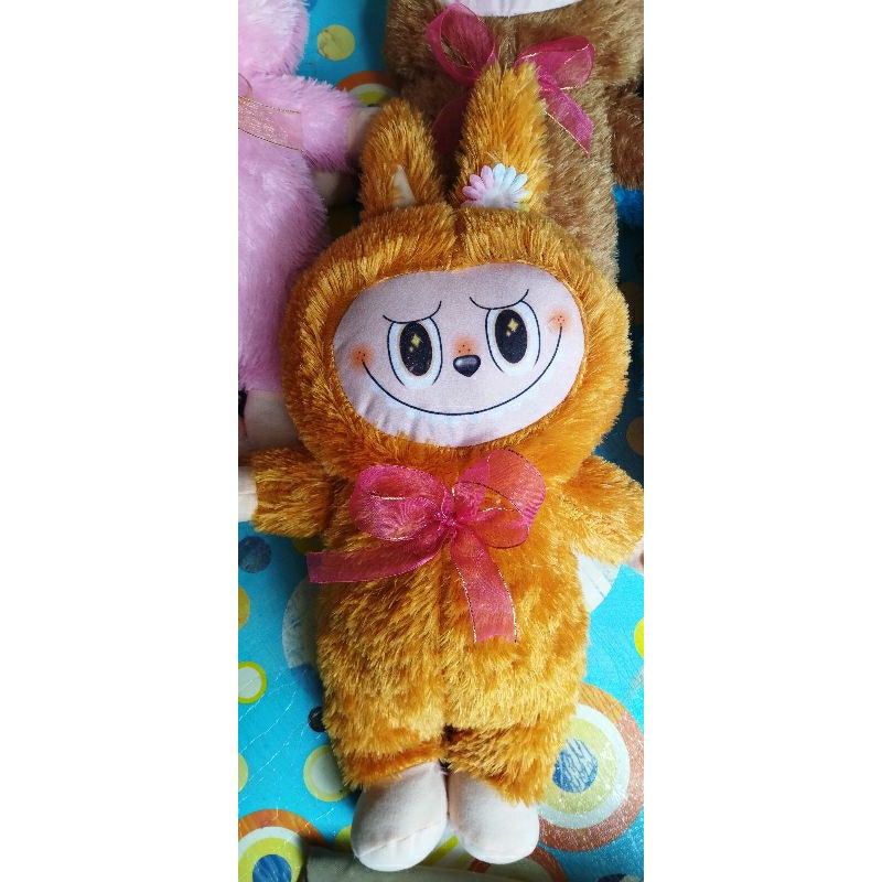 BONEKA LABUBU warna gold medium