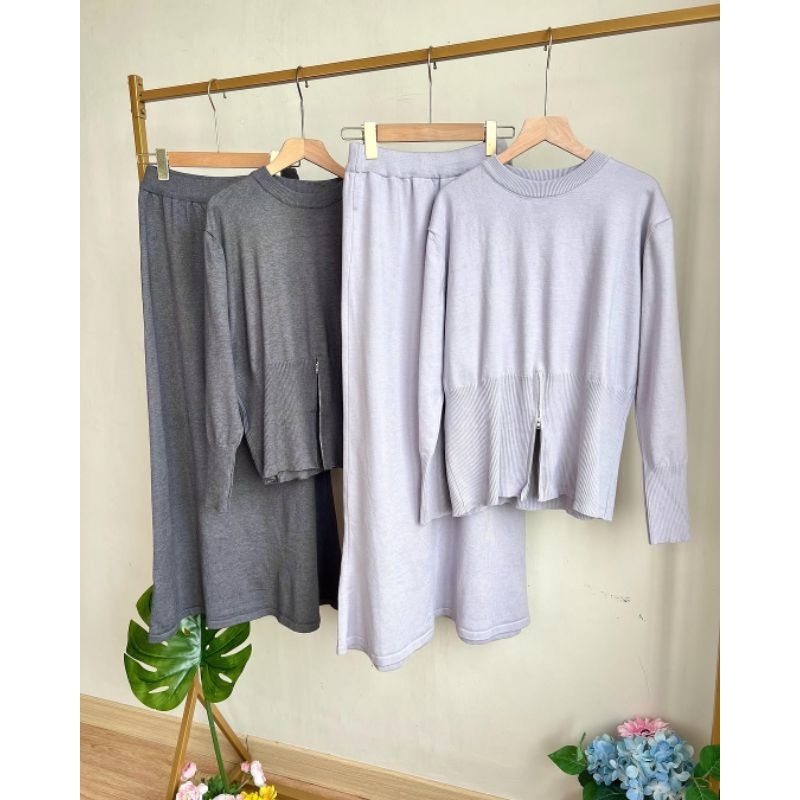 Setelan Rajut Import