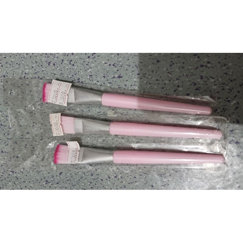 kuas masker