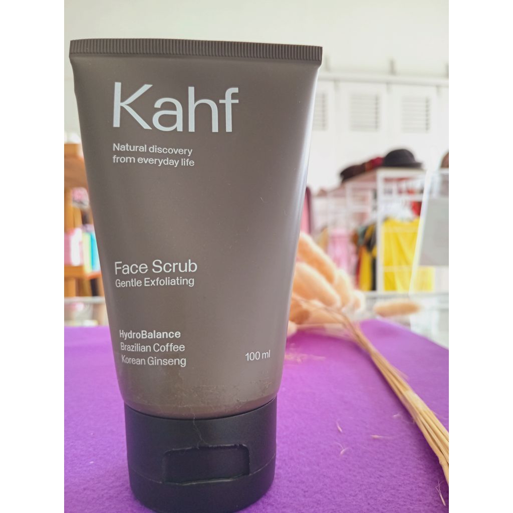 KAHF Face Scrub Gentle Exfoliating
