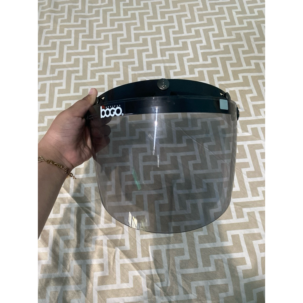 kaca helm merk bogo