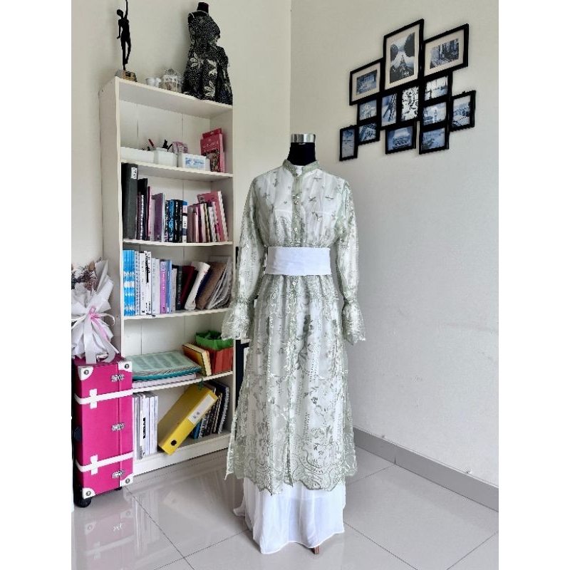 One Set Gamis Brukat