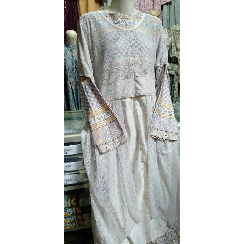 dress lota