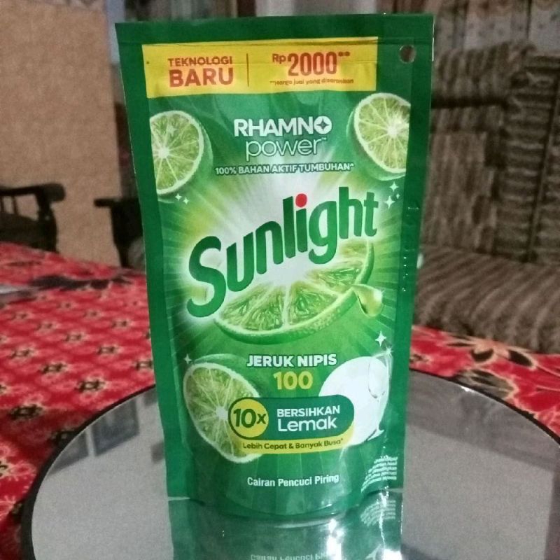 SUNLIGHT 90ml (kemasan 2000 an)