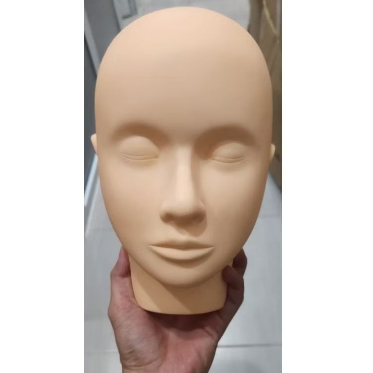 mannequin