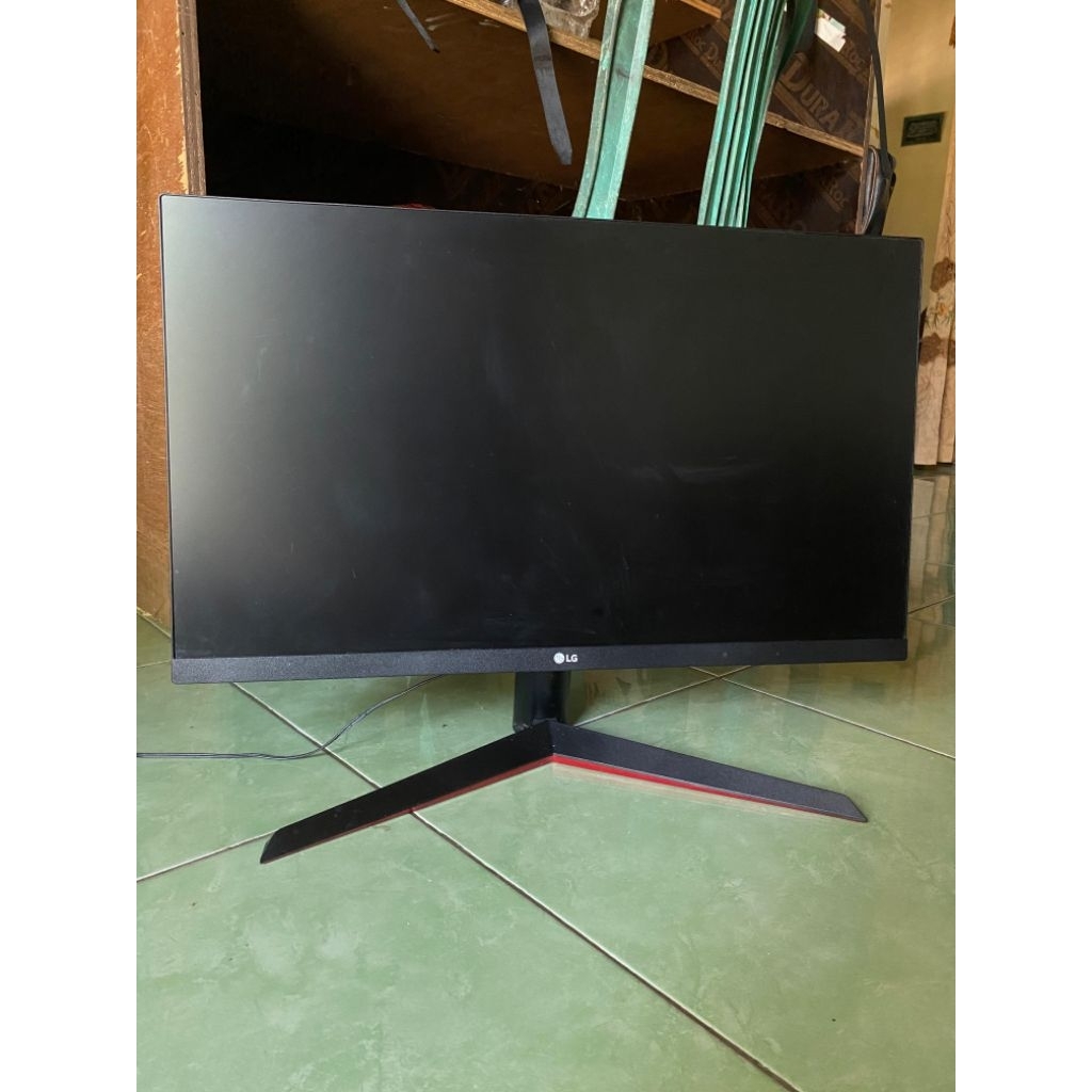 MONITOR