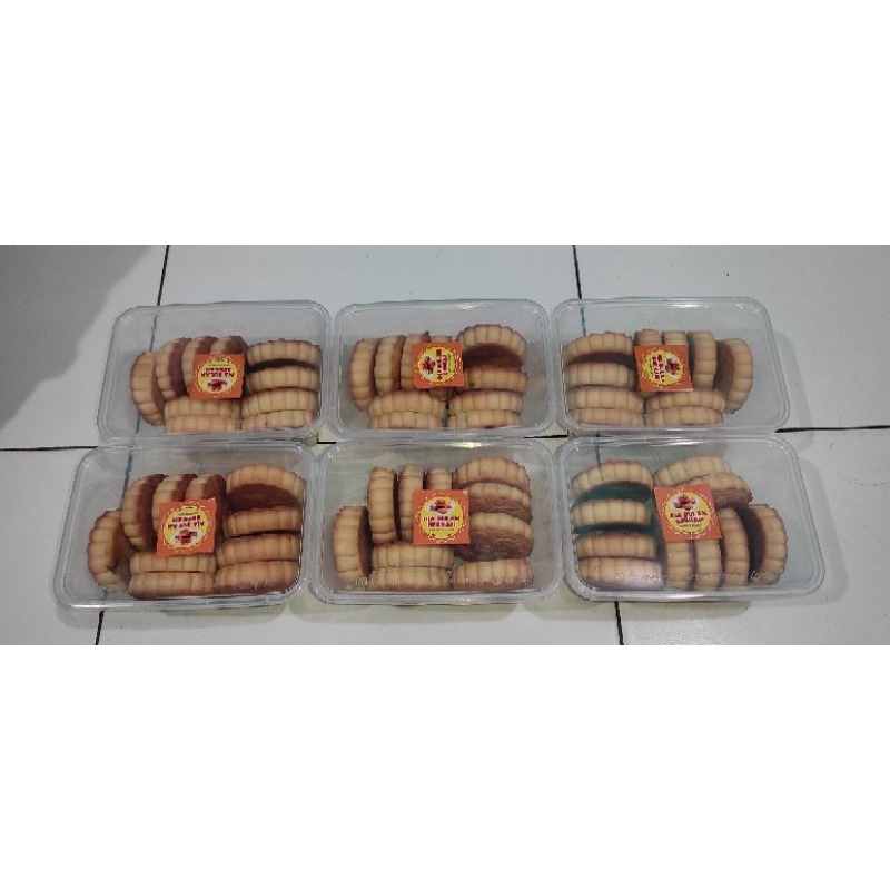 Kue Pia Bulan