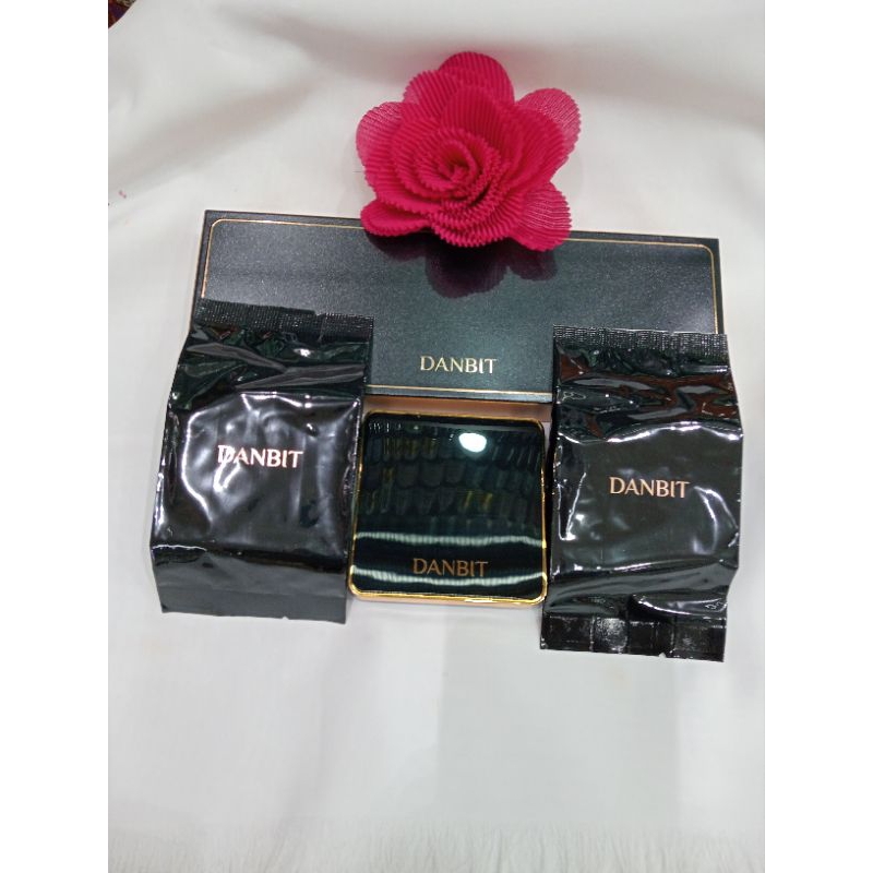 DANBITCREAMYFOUNDATIONSPF50+/PA++++