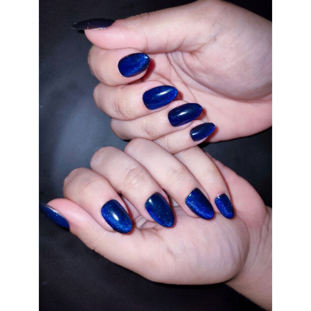 Custom Press on Nails "Cat eye"