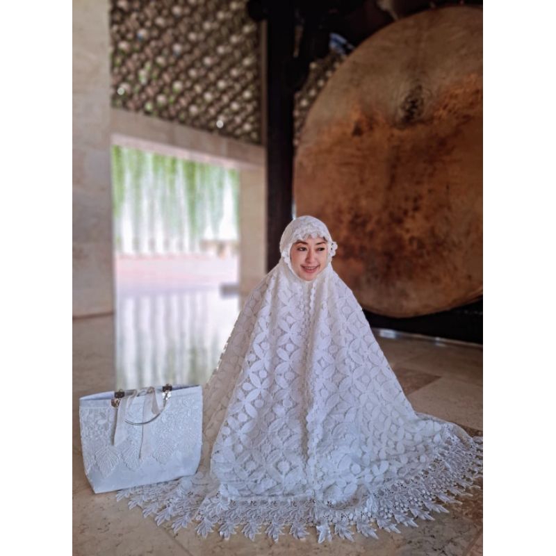 Mukena Premium Full Renda Import