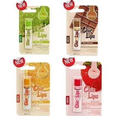 Viva White Chic On Lips