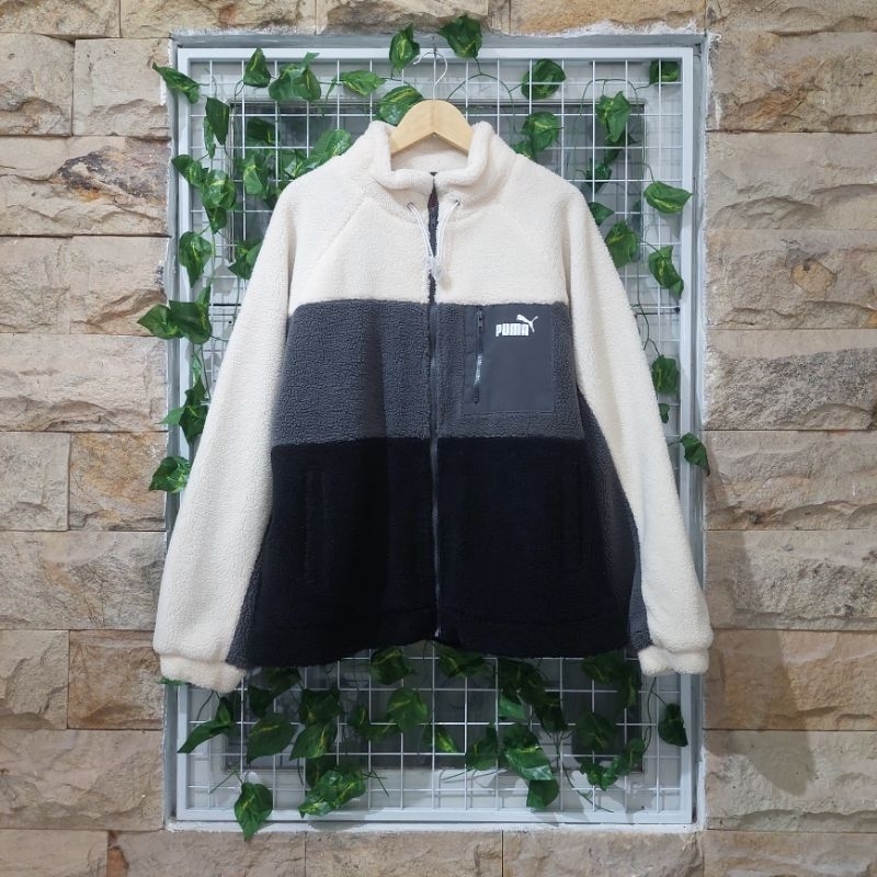 Jacket PuM pum bulu
