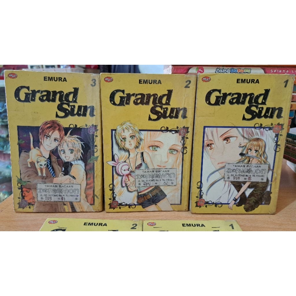 Komik Grand Sun