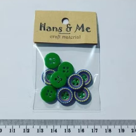 Kancing Hias Etnik