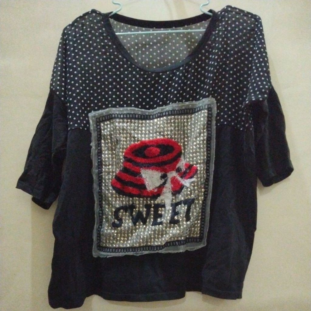 Atasan Sweet Preloved