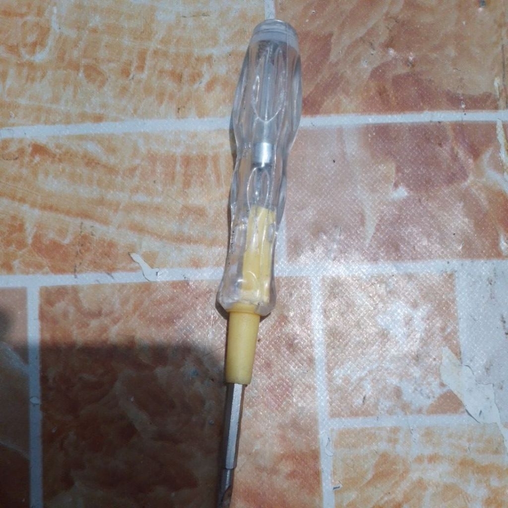 Obeng plus minus