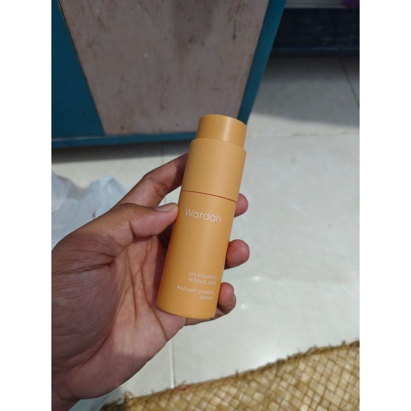 wardah radiant charge serum