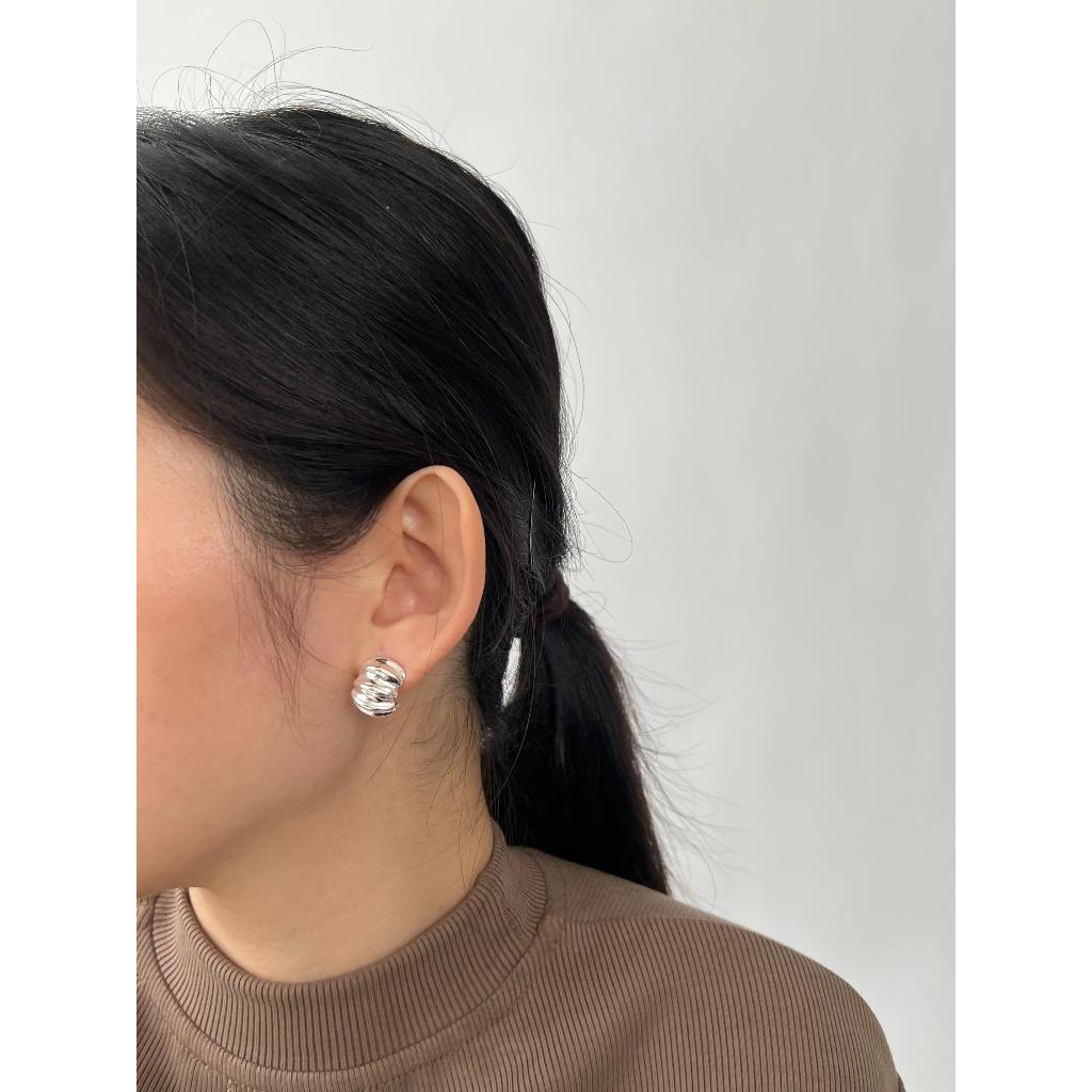 FOUND OBJECT 1395 - EARRING