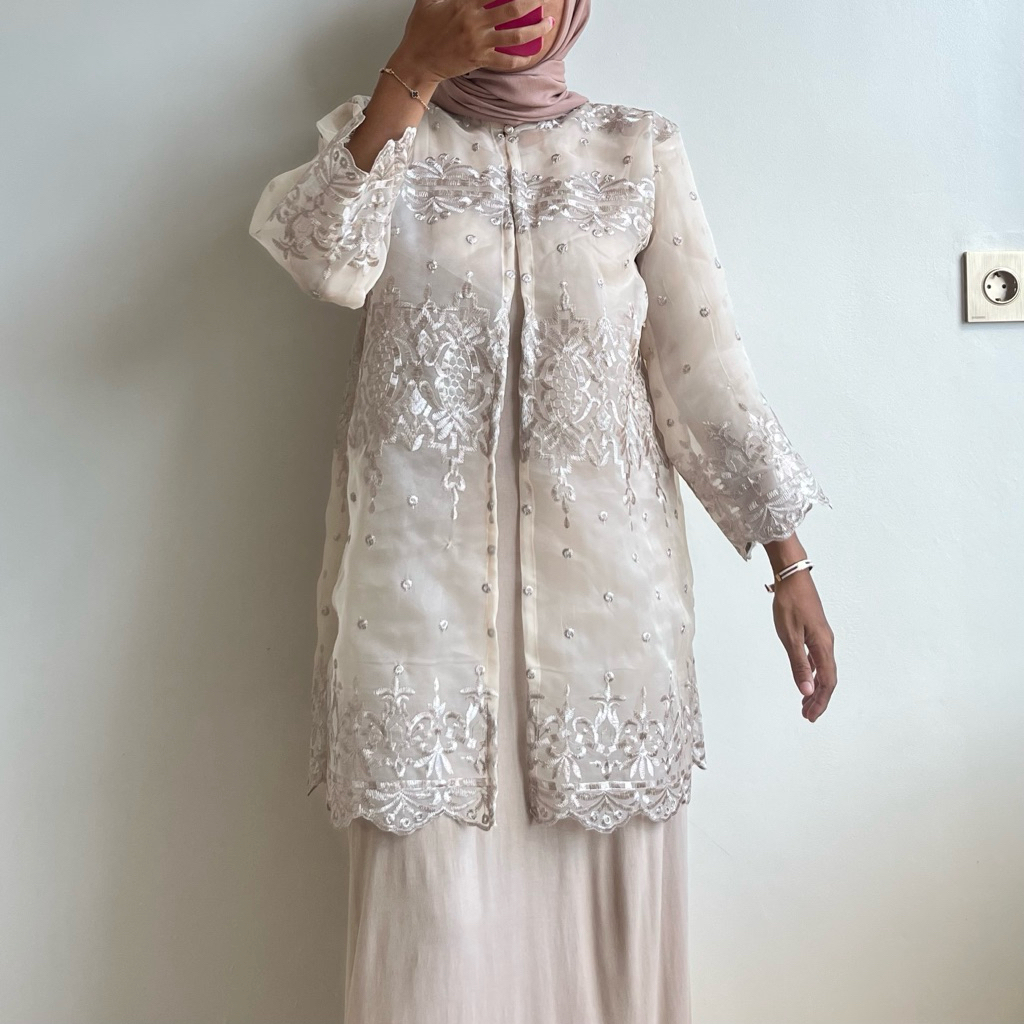 peony outer wanita
