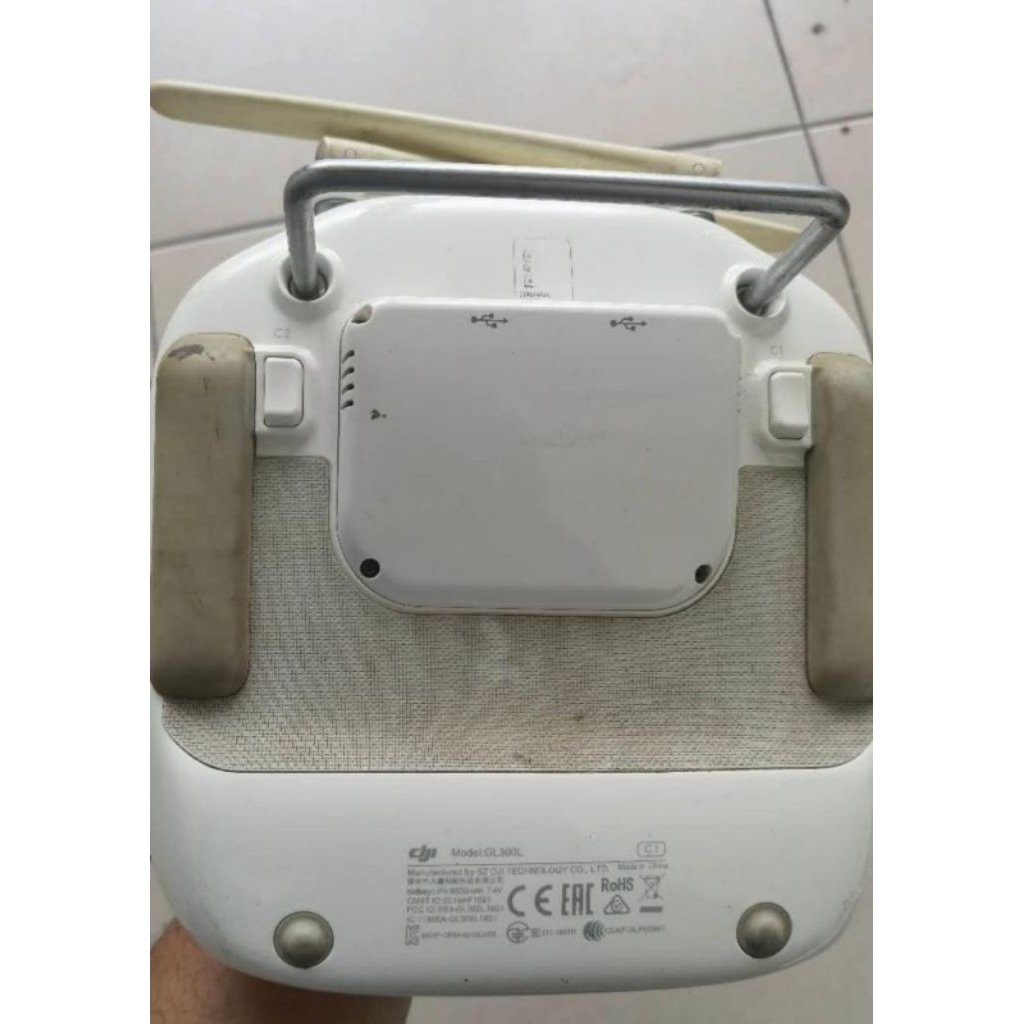 REMOTE DJI PHANTOM 4 PRO V2 MODEL GL300L Siap buat Mapping