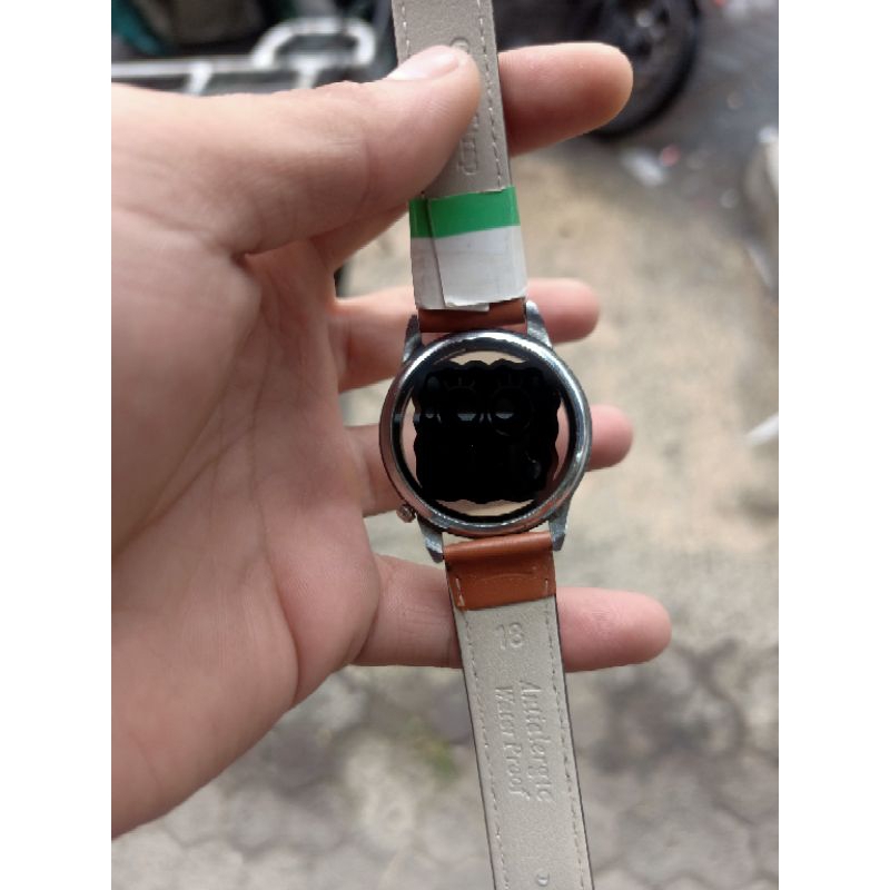 jam transparan