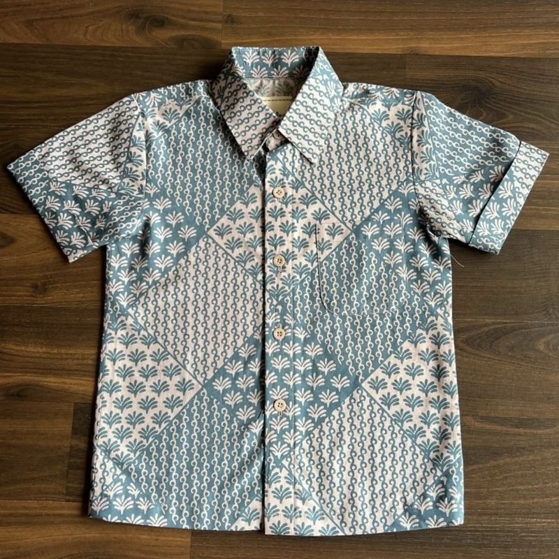 Adikara Light Blue