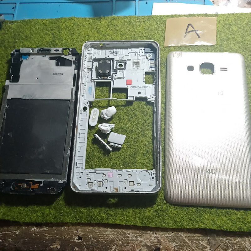 casing full set Samsung j2 prime