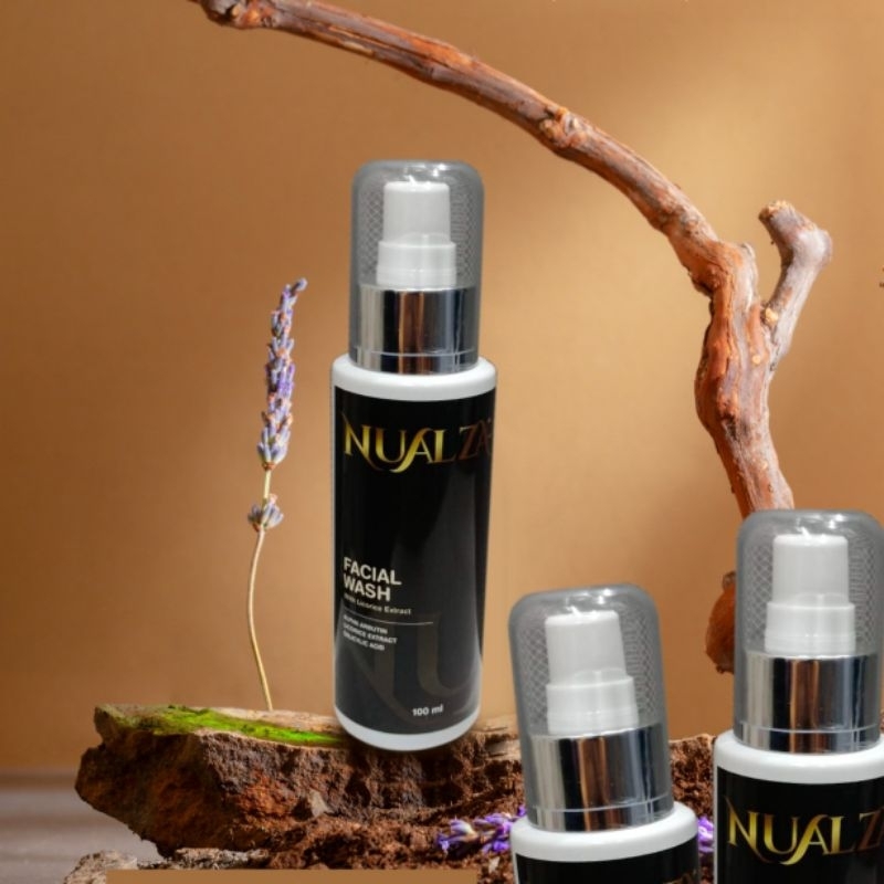 Facial Wash With Licorice Extrac