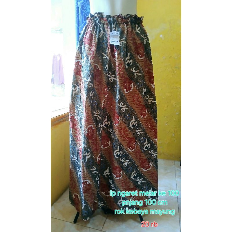 rok kebaya batik